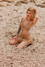 Escort Ibiza - MEGAN - Ibiza Tops