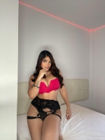 Escort Ibiza - SALOME - Ibiza Tops