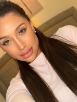Escort Ibiza - LAYLA - Ibiza Tops