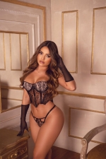 Escort Ibiza - MARIANA - Ibiza Tops
