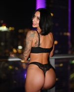Escort Ibiza - GIO - Ibiza Tops