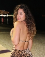 Escort Ibiza - SHAKIRA - Ibiza Tops