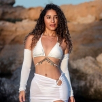 Escort Ibiza - VICTORIA - Ibiza Tops
