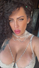 Escort Ibiza - SOPHIE FOX - Ibiza Tops