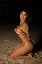 Escort Ibiza - SABRINA - Ibiza Tops