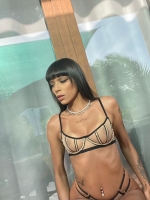 Escort Ibiza - ALICE - Ibiza Tops
