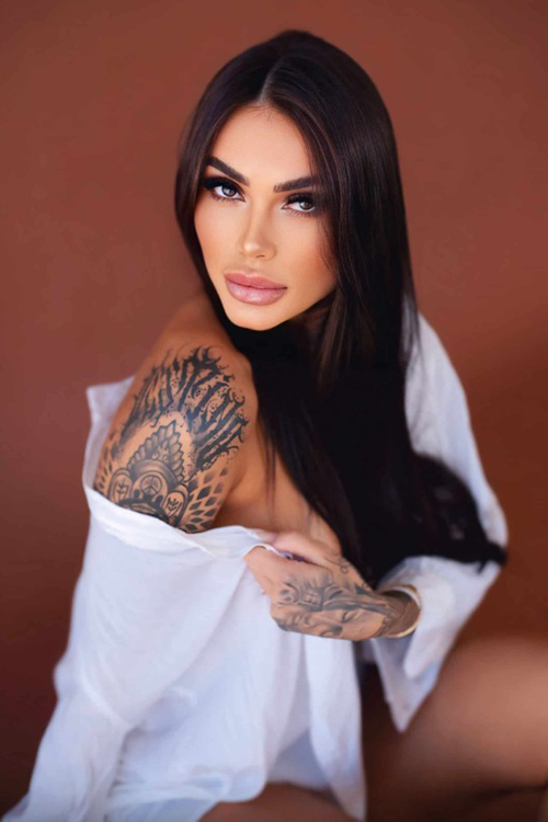 Escorts Ibiza - VIKTORIA