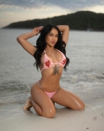Escort Ibiza - BRISA - Ibiza Tops