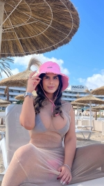 Escort Ibiza - GIO - Ibiza Tops