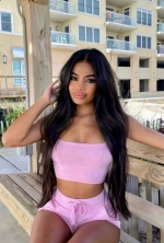 Escort Ibiza - MINIE - Ibiza Tops