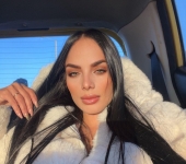 Escort Ibiza - ZOE - Ibiza Tops