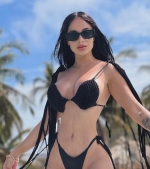 Escort Ibiza - ZOE - Ibiza Tops