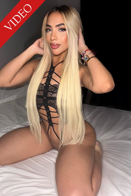 Escort Ibiza - ZOE - Ibiza Tops Escort Ibiza - ZOE - Ibiza Tops