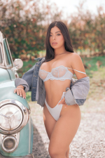 Escort Ibiza - PAULINA - Ibiza Tops