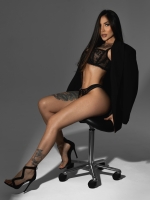 Escort Ibiza - JESS - Ibiza Tops