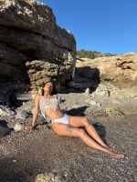 Escort Ibiza - RUBI - Ibiza Tops