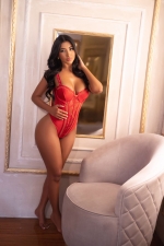 Escort Ibiza - VICTORIA - Ibiza Tops