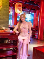 Escort Ibiza - KAROL - Ibiza Tops