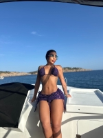 Escort Ibiza - MILU - Ibiza Tops
