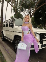 Escort Ibiza - VALENTINA - Ibiza Tops
