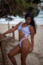 Escort Ibiza - CANELA - Ibiza Tops