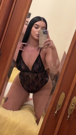 Escort Ibiza - LUCIA - Ibiza Tops
