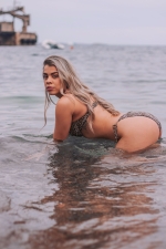 Escort Ibiza - VANESA - Ibiza Tops