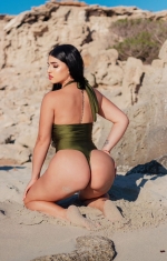 Escort Ibiza - JULIETA - Ibiza Tops