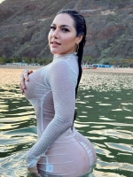 Escort Ibiza - VERONICA - Ibiza Tops