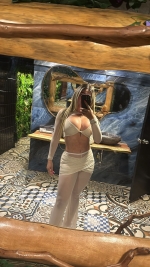 Escort Ibiza - LINDA - Ibiza Tops