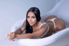 Escort Ibiza - CAROLINA - Ibiza Tops