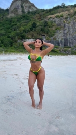 Escort Ibiza - VANESSA - Ibiza Tops