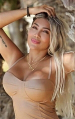 Escort Ibiza - NATALIA - Ibiza Tops
