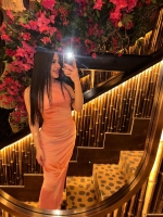 Escort Ibiza - NICOLE - Ibiza Tops