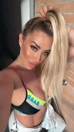 Escort Ibiza - LIA - Ibiza Tops