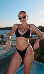 Escort Ibiza - BEATRIZ - Ibiza Tops