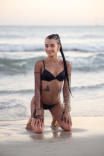 Escort Ibiza - MIRANDA - Ibiza Tops