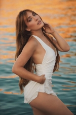 Escort Ibiza - AMBER - Ibiza Tops