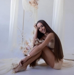 Escort Ibiza - LILY - Ibiza Tops