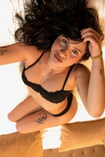 Escort Ibiza - KITANA - Ibiza Tops