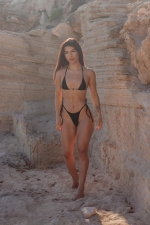Escort Ibiza - ANDREA - Ibiza Tops