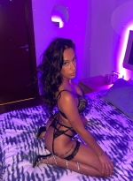 Escort Ibiza - PAMELA - Ibiza Tops