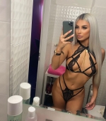 Escort Ibiza - RIANA - Ibiza Tops