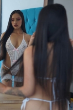 Escort Ibiza - VICTORIA - Ibiza Tops