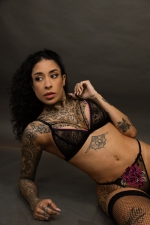Escort Ibiza - ALESKA - Ibiza Tops