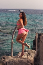 Escort Ibiza - JANIRA - Ibiza Tops