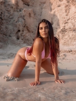 Escort Ibiza - TATI - Ibiza Tops