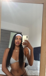 Escort Ibiza - SAMIRA - Ibiza Tops