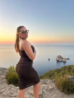 Escort Ibiza - ALEXA - Ibiza Tops