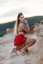 Escort Ibiza - DANIELA - Ibiza Tops